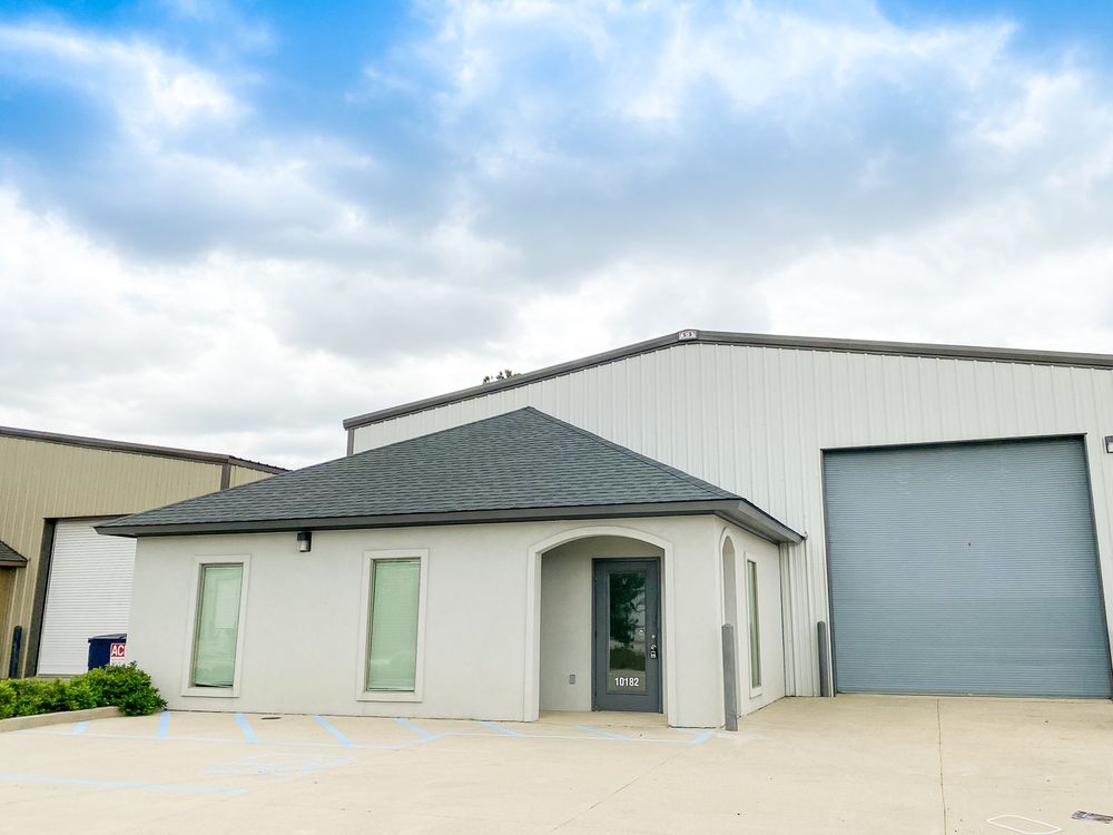 Class A Office Warehouse at Airline / I-12: 10182 Patriot Dr, Baton Rouge, LA 70816